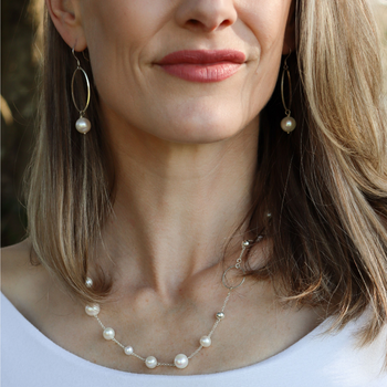 pearls, keshi pearls, baroque pearls, fresh water pearls, pearl jewellery, pearls, white pearls, pink pearls, black pearls, high quality jewellery, nz jewellery, nz designer