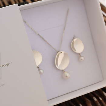 birthday jewellery, birthday present for her, birthday gift, birthday present for women, womens jewellery, 50th birthday, 60th birthday, 30th birthday, shop local, nz gifts