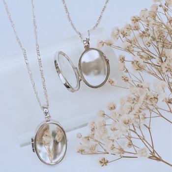 sterling silver, Tresor, locket, vintage, modern, classic, memories, treasure, trinkets, sterling silver, jewellery, nz designer, nz jewellery, high quality