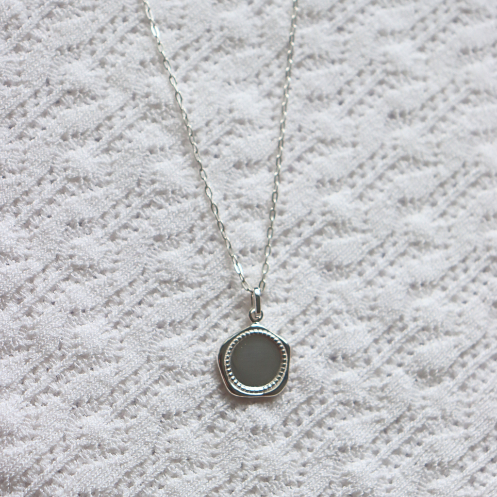 Bijoux Medal Necklace