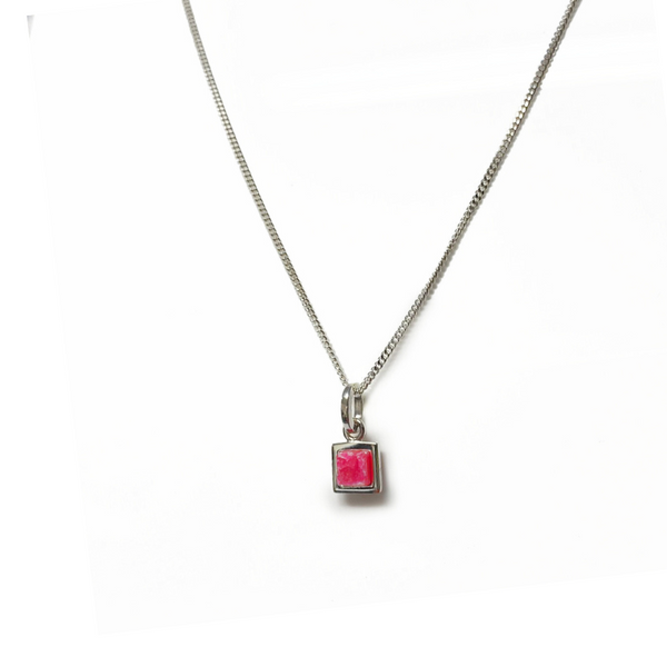 La Stèle Rhodochrosite Petite Necklace