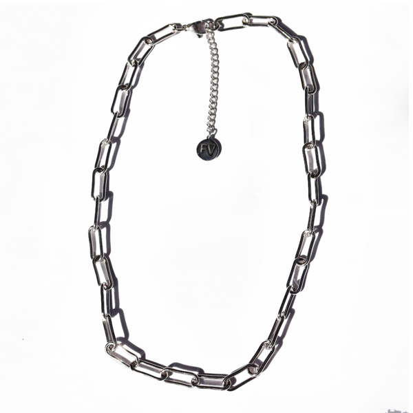stainless steel silver paperclip chain, short style stainless steel paperclip chain, womens jewellery, fashion jewellery, womens fashion jewellery, womens fashion, chains, chain jewellery, womens chain jewellery, chains necklace, auckland jewellery, new zealand jewellery, auckland designer jewellery, nz designer jewellery