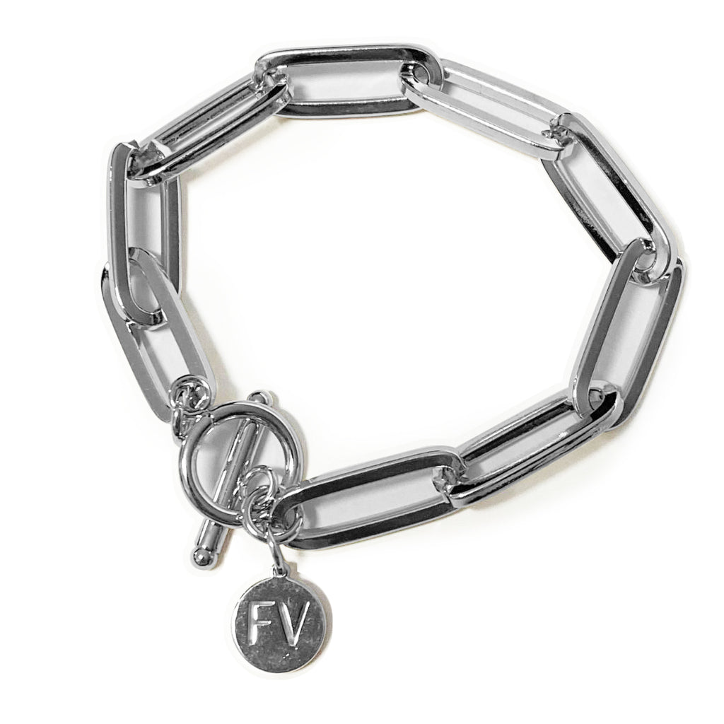 silver wide link paperclip chain with fob finish, stainless steel jewellery, well made jewellery, womens jewellery, auckland jewellery designer, auckland business, gifts for her, on trend jewellery layered jewellery, beautiful jewellery, easy to wear jewellery