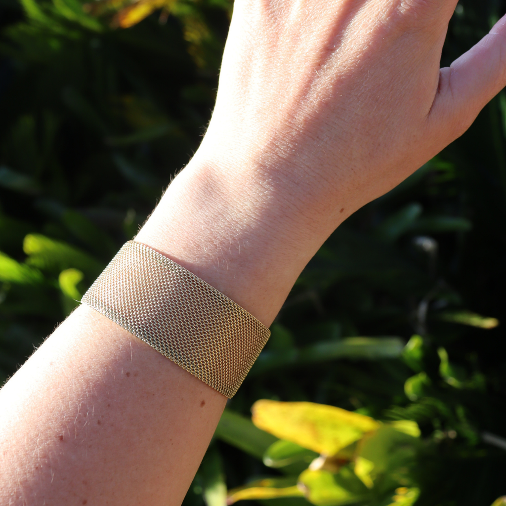 Steel Me Gold Cici Chain Bracelet