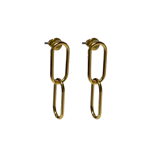 yellow gold paperclip chain earrings, light weight earrings for everyday wear, light weight jewellery, modern jewellery, affordabel jewellery, new zealand fashion, new zealand jewellery brand, designer jewellery, gifts for her, gifts for women, designer jewellery, fabulous jewellery, unique jewellery for women