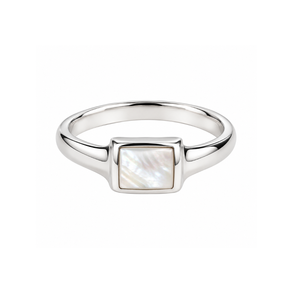 La Stèle Mother of Pearl Petite Rectangle Ring