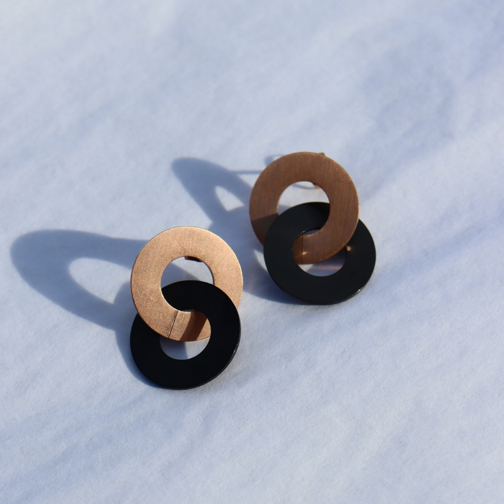 Circula Rose Gold & Black Stud Earrings