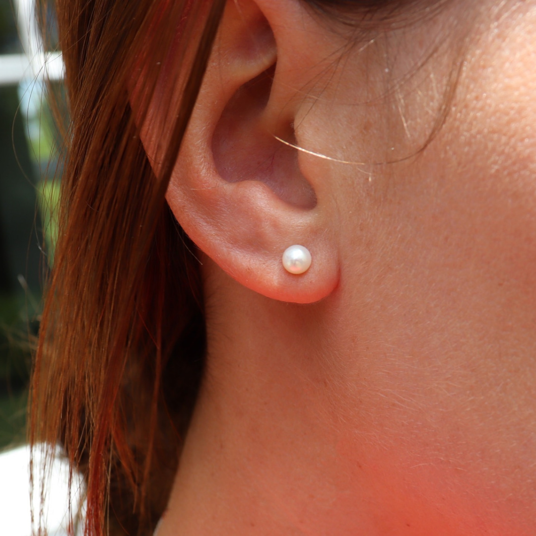 4mm best sale pearl studs