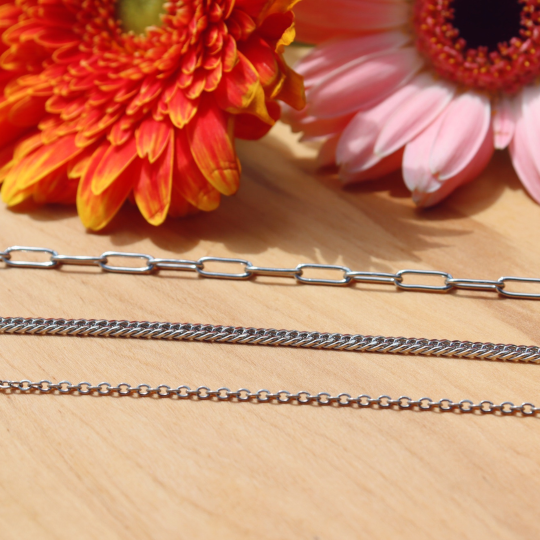 Three 2025 chain necklace