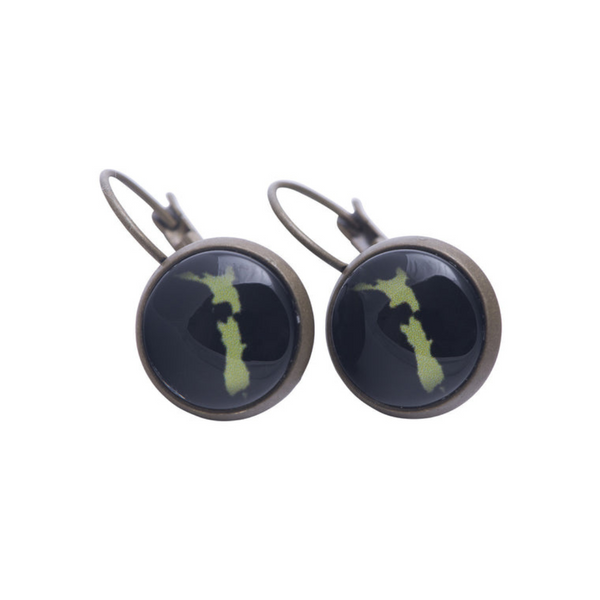 New Zealand made jewellery, New Zealand jewellery, New Zealand icons, hand made jewellery, local jewellery, beautiful jewellery, handmade in New Zealand, nz jewellery, nz designer, nz made, local business, family business, small nz business, green nz earrings, black nz earrings, green nz map,
