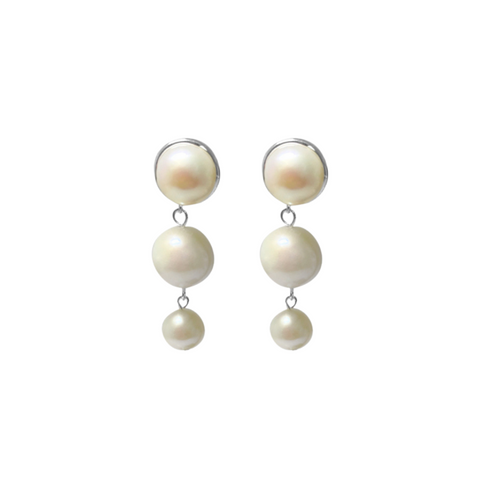 three fresh water pearls hang from a sterling silver stud style earring, sterling silver and fresh water pearl earrings, earrings for a bride, bridal jewellery, wedding jewellery, classic pearl jewellery, auckland jewellery, auckland designer, new zealand business, auckland designer jewellery, auckland business, beautiful womens jewellery, high quality jewellery, white fresh water pearl jewellery, jewellery, high quality womens jewellery