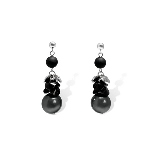 Perle Black Earrings