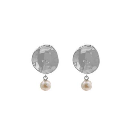sterling silver and pearl earrings, fresh water pearl earrings, reflection pearl earrings, pearl earrings, womens pearl earrings, beautiful jewellery, pearl reflection stud earrings, studs, stud earrings, womens jewellery, nz jewellery, designer jewellery, pearl drop earrings, high quality jewellery, free shipping, fabulous jewellery, womens gifts, gifts for mum, gifts for her