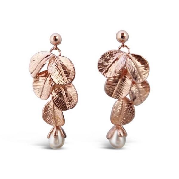 Jewelry, women owned, nz business, shop local, nz jewellery, designed in nz, nz designer, designer jewellery, well made, high quality jewellery, fashion, fashion jewellery, shop local, female owned, fleur, floral jewellery, womens jewellery, gifts for her, gift, present, mothers day, rose gold earrings, rose gold jewellery, pearl, stud earrings, bold earrings