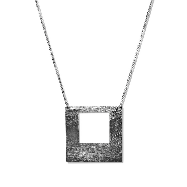  carre, earrings, fashion earrings, fashion, fashion jewellery, high quality, well made, nz jewellery, designer jewellery, designed in NZ, shop local, gift, gifts for her, anniversary, high quality jewellery, silver necklace, silver jewellery, silver, shot necklace, long necklace, everyday jewellery 