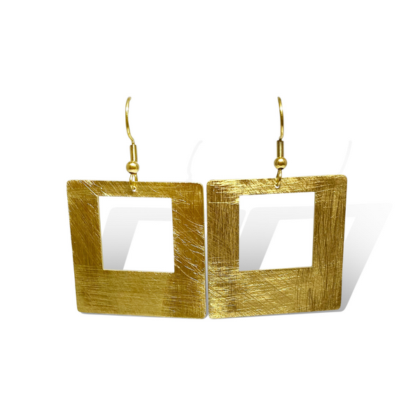 yellow gold square pendant with textured finish hanging on a hook style earring, mothers day gifts for women, womens gifts, mothers day presents, carre, earrings, fashion earrings, fashion, fashion jewellery, high quality, well made, nz jewellery, designer jewellery, designed in NZ, shop local, gift, gifts for her, anniversary, high quality jewellery, yellow gold, yellow gold jewellery, yellow gold earrings, square earrings, light weight earrings, women