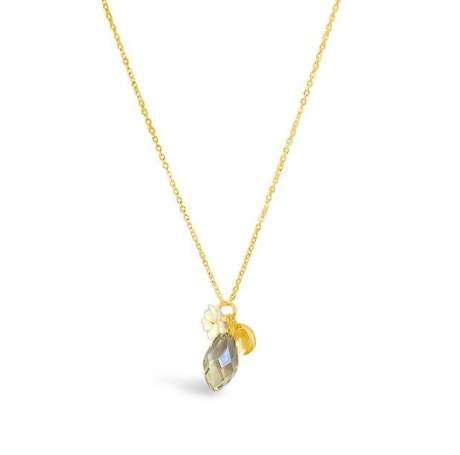 short style yellow gold chain necklace with crystal tear drop pendant and small flower, short style gold necklace, simple necklace, necklace for everyday wear, necklace, yellow gold, yellow gold necklace, tear drop, crystal, yellow gold jewellery,  jewellery, fashion, fashion jewellery, high quality, nz jewellery, nz business, designed in nz, nz designer, for her, gift, present